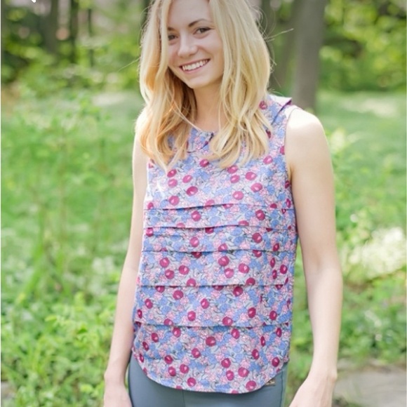 Matilda Jane Mrs. Darling top women’s size medium - Picture 2 of 10